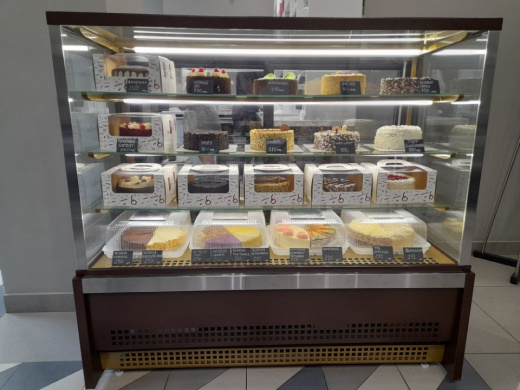 Витрина Кондитерская Куб Ангара 1,3м +4+10с