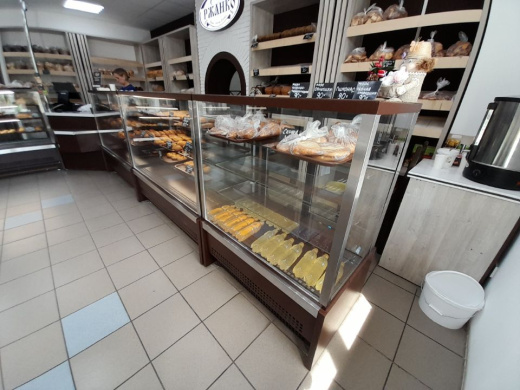 Витрина Кондитерская Куб Ангара 1,3м +4+10с