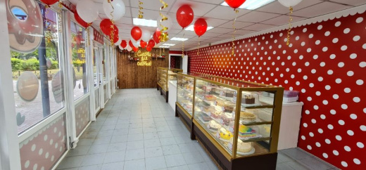 Витрина Кондитерская Куб Ангара 1,3м +4+10с